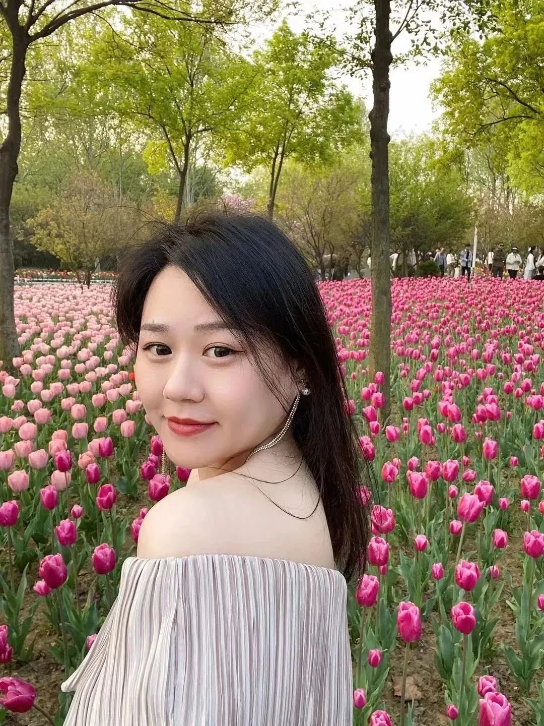 1682221792833247.jpg 醉美四月天绽放最美的自己1.jpg